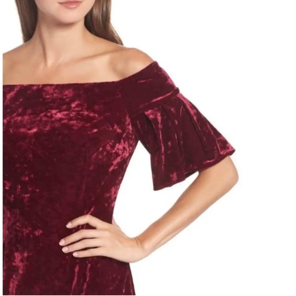 NWT Eliza J Burgundy Wine Crushed Velvet Off The Shoulder Dress, Size 2 - Picture 3 of 6